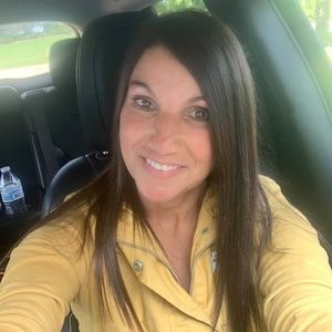 Meet your Posher, Angie